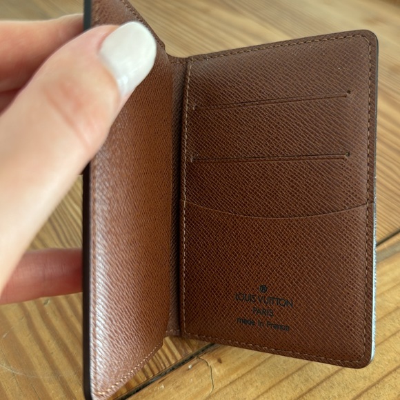 Authentic Louis Vuitton monogram card holder - Picture 2 of 4